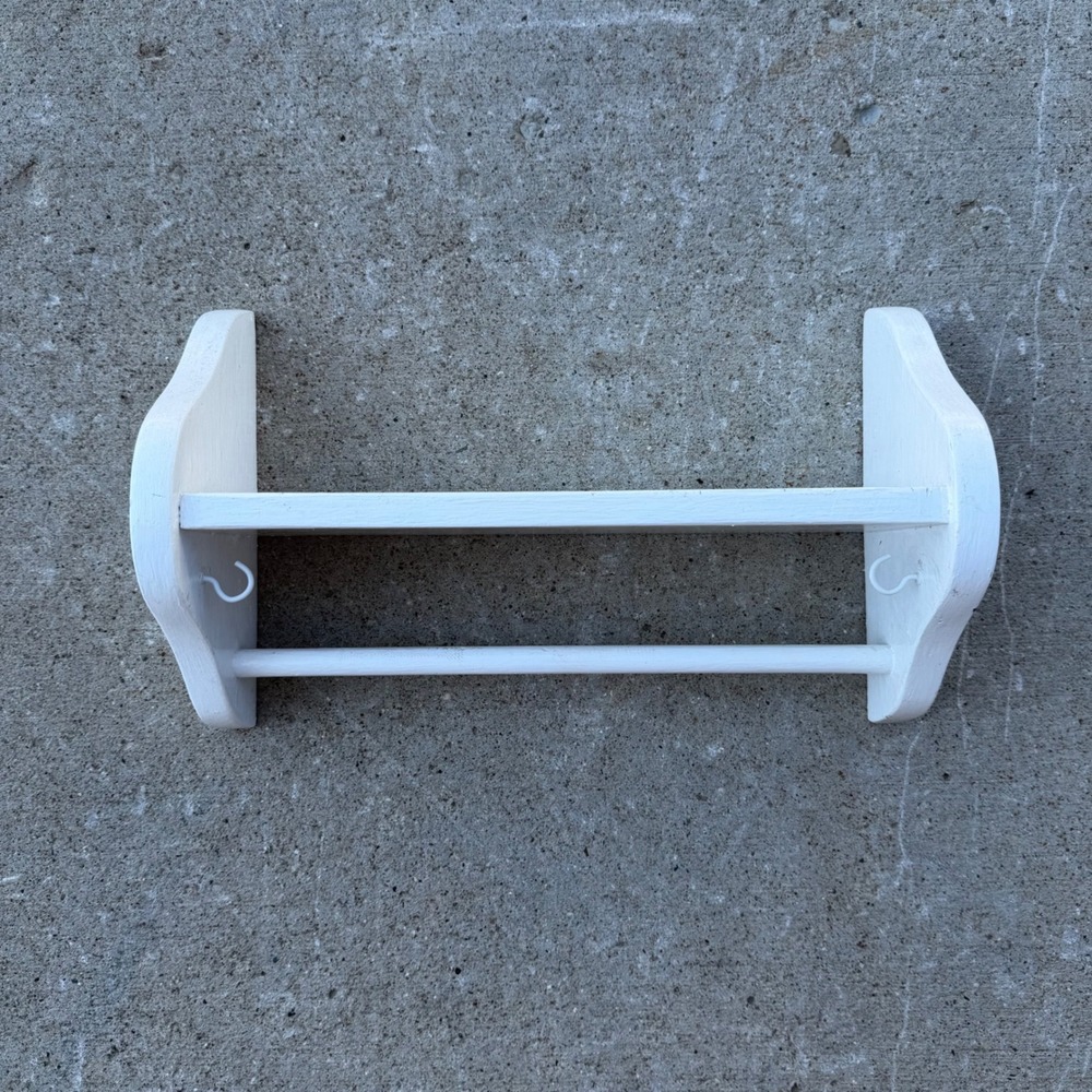 Vintage White Wood Scalloped Wall Shelf with Towel Bar and Hooks  Decor 14in